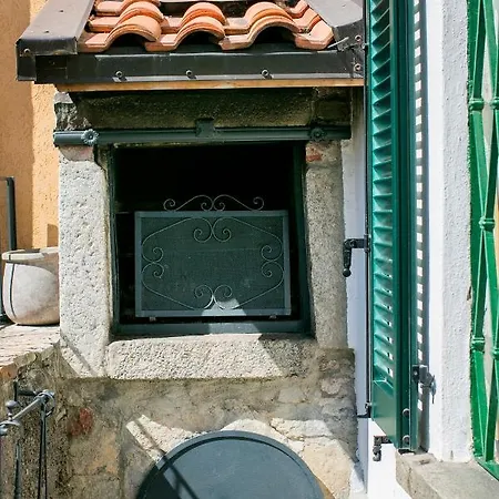Casa Di Momo Apartment